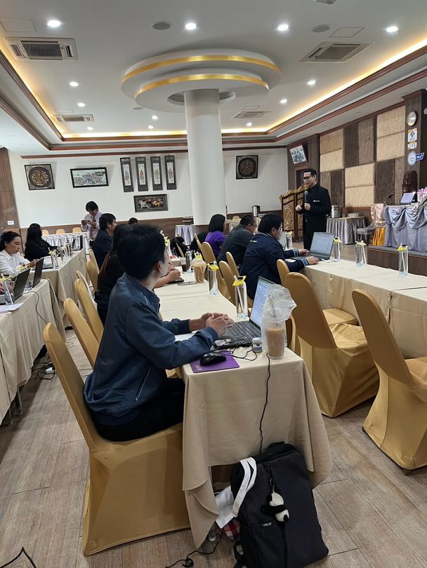 โครงการพัฒนาทักษะการเขียนโปรแกรมและการพัฒนาเว็บแอปพลิเคชัน